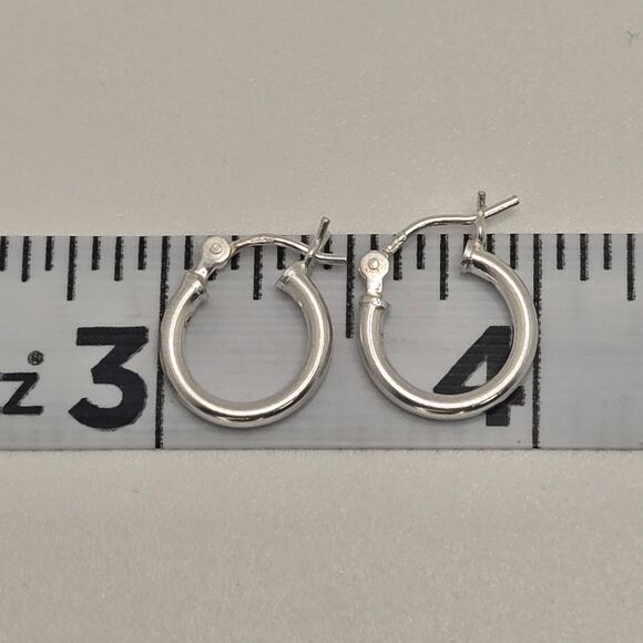 Dainty Silver Hoop Earrings 925 Sterling Fine Jewelry Elegant Minimalist Classic - Picture 5 of 6